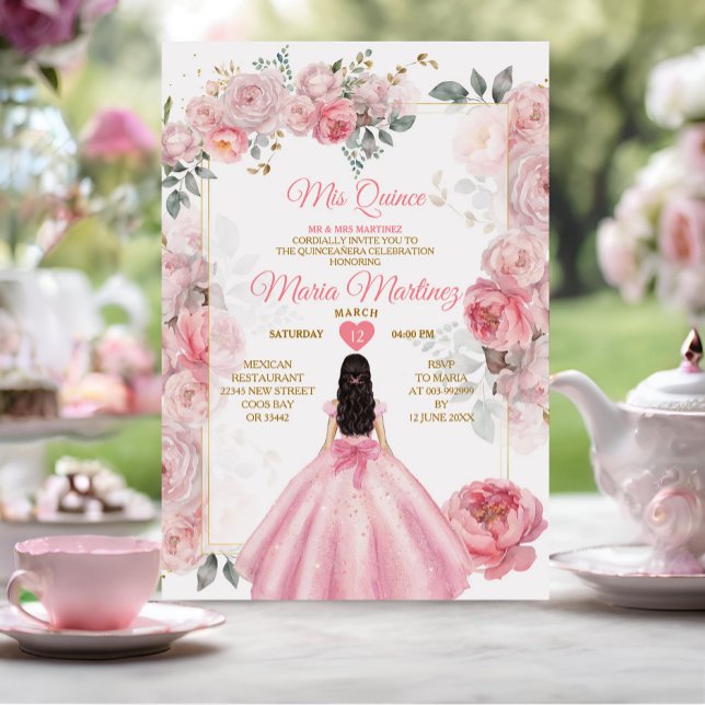 Invitation Élégante rose Roses Floral Princess Quiñceanera (Créateur téléchargé)