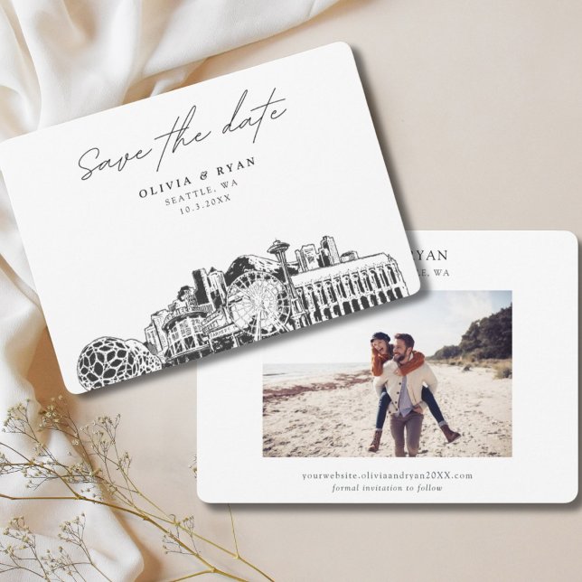 Invitation Elégante Skyline moderne Seattle Enregistrer la da (Seattle Skyline Wedding Save the Date Double Sided Minimalist Modern with Engagement Photo)