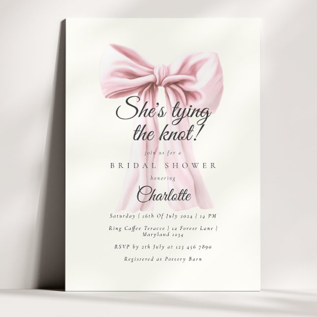 Invitation Elle est en train de nouer la Fête des mariées de  (Créateur téléchargé)