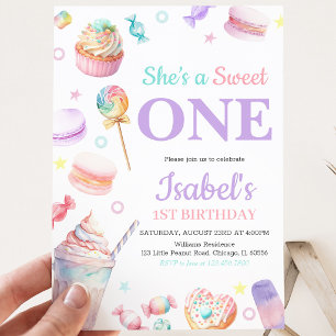 Invitation Elle est une fête d'anniversaire douce