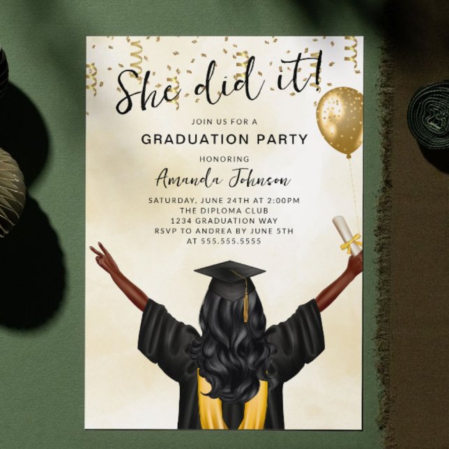 Invitation Elle L'A Fait Fête De Diplôme Féminin (Créateur téléchargé)
