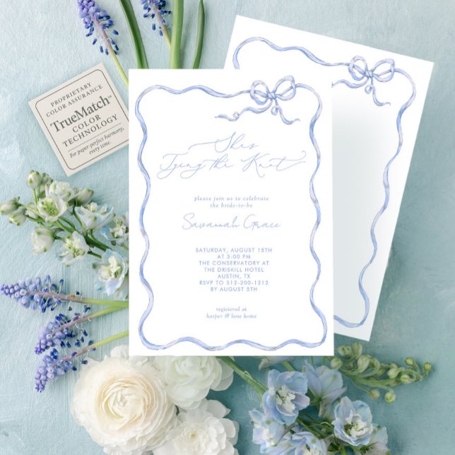 Invitation Elle noue la jolie Fête des mariées bleue de la co (Créateur téléchargé)