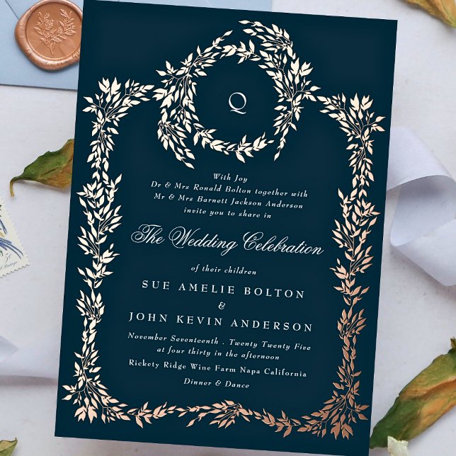 Invitation En Aluminium Élégant Rose bleu marine Monogramme  Gold Crest Ma (Créateur téléchargé)