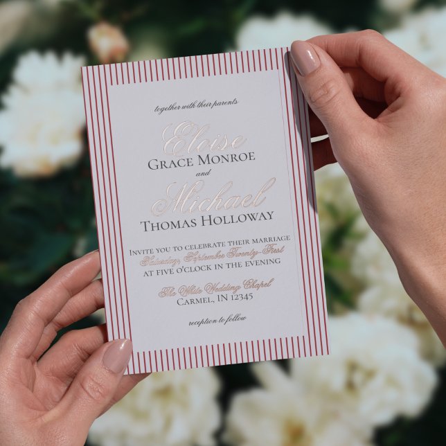 Invitation En Aluminium Élégant Vieux Script argent rouge Mariage de bande (Formally invite guests to your big day with this Elegant Old Money Script Thin Stripe Foil Card!)