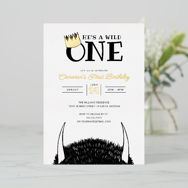 Invitation En Aluminium Il est un Wild One - 1er Anniversaire Gold Crown (Debout devant)