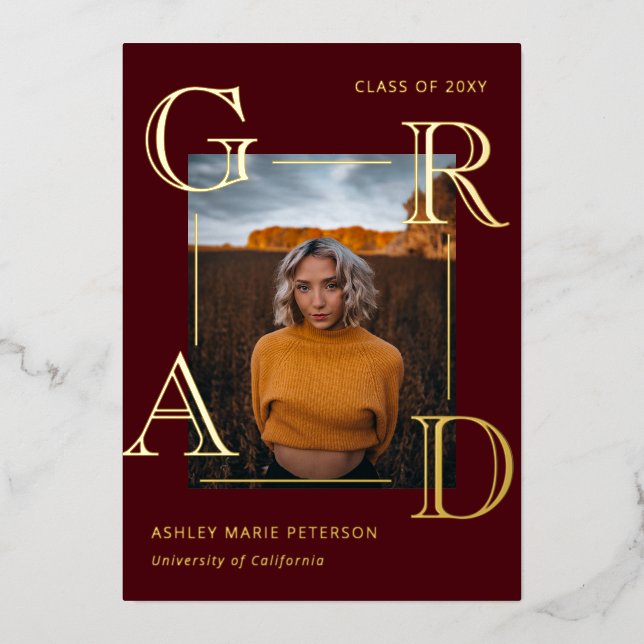 Invitation En Aluminium Lettres modernes Burgundy Grad Gold Photo Graduati (Recto)