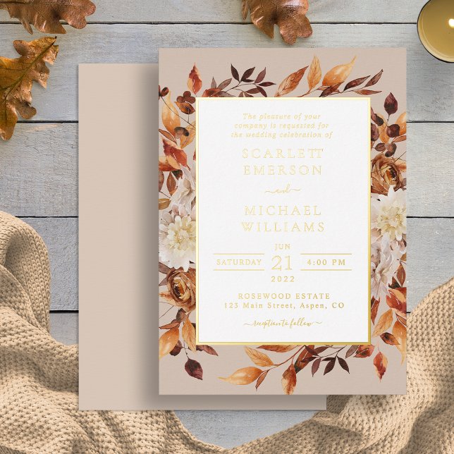 Invitation En Aluminium Mariage d'or d'automne moderne (Modern Fall Leaves Gold Wedding Foil Invitation by Painted Paperie)
