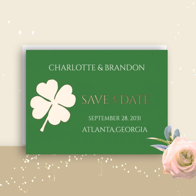 Invitation En Aluminium Moderne Green Irish Four Leaf Clover Sauvez la dat (Créateur téléchargé)