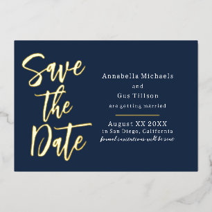 Invitation En Aluminium Police moderne sur bleu marine Enregistrer la date