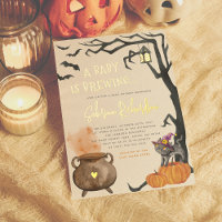 Un Bébé Brillant Brûle Un Baby shower D'Halloween
