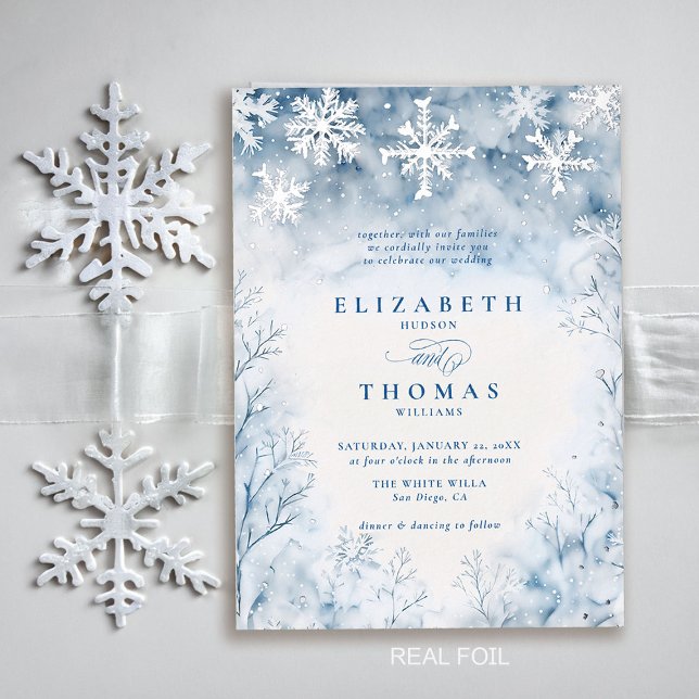 Invitation En Aluminium Winter Falling Forêt de Neige Rustique Elégant Mar (winter wedding invitation elegant white falling snow rustic elegant forest frozen trees silver foil)