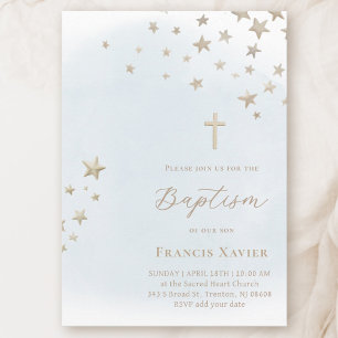 Invitation étoiles beiges sur un ciel bleu pastel   Baptême 