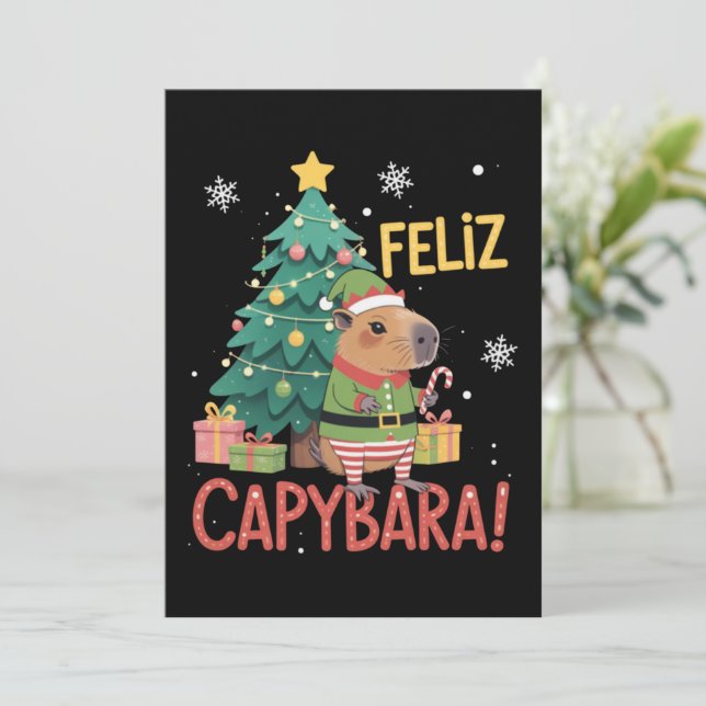 Invitation Feliz Capybara Elf Xmas Christmas Tree  (Debout devant)