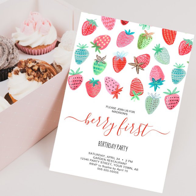 Invitation Fête d'anniversaire de fille aux fraises mignonne (Cute Strawberry girl berry first birthday party Invitation)