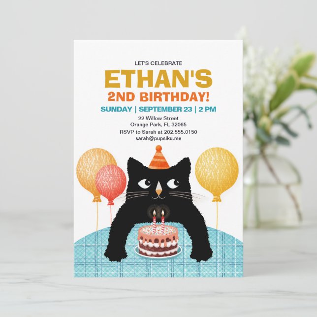 Invitation Fête d'anniversaire pour les deux ans d'un chat av (Debout devant)