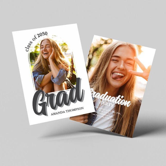 Invitation Fête de graduation de deux photos modernes (Graduation retro style photo invitaiton. )