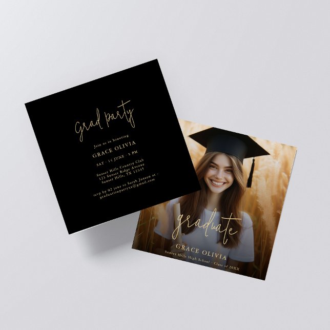 Invitation Fête de graduation de la photo Black & Gold Script (Créateur téléchargé)