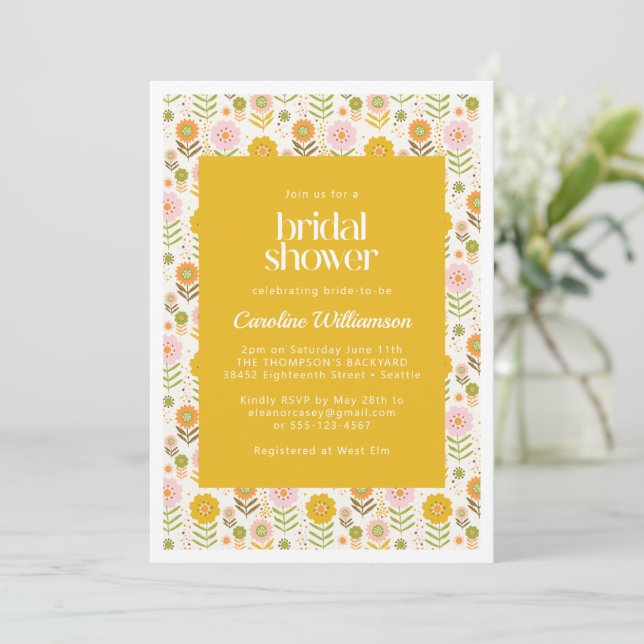 Invitation Fête des mariées florale jaune rétro scandinave (Debout devant)