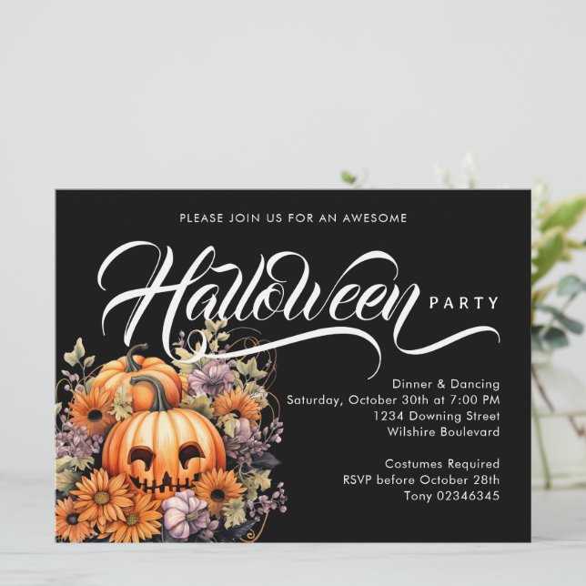 Invitation Fête d'Halloween classique Citrouille (Debout devant)