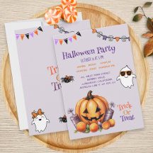 Fête d'Halloween pour enfants avec des bonbons col