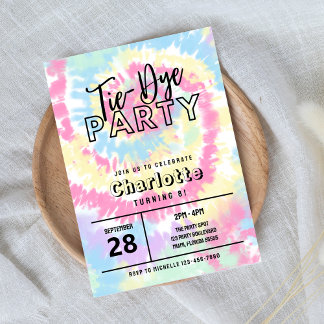 Invitation Fête Tie Dye avec des couleurs pastel rétro