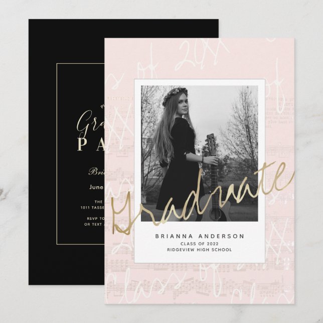 Invitation Feuille Musique Brush Script Pink Photo Graduation (Devant / Derrière)