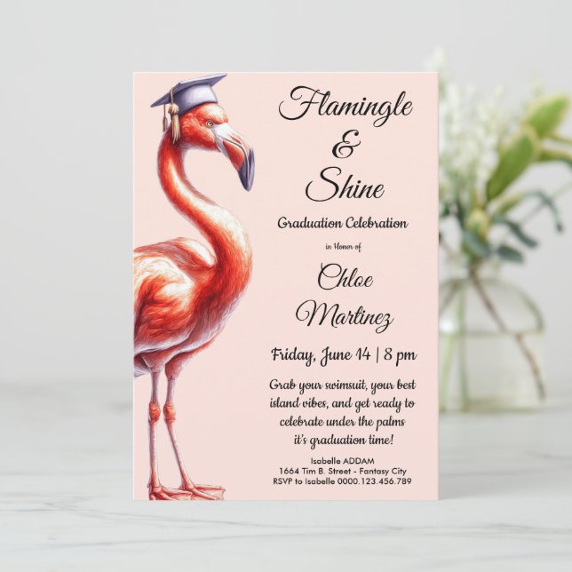 Invitation Flamingle & Celebrate! Flamingo Graduation Party  (Debout devant)