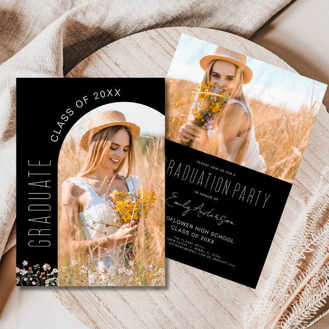 Invitation Fleur sauvage Black Graduation Party Photo (Créateur téléchargé)