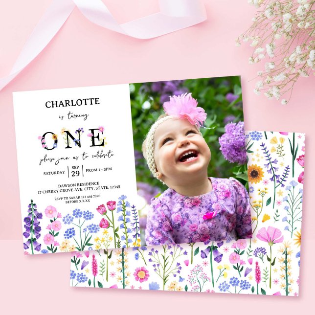 Invitation Fleur sauvage Floral Girl Premier anniversaire Pri (Wildflower Floral Girl First Birthday Spring Photo Invitation)
