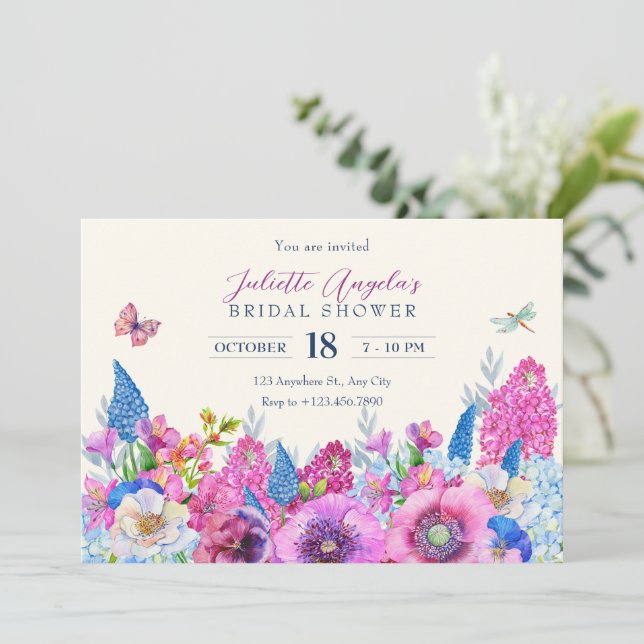 Invitation Fleurs bleu violet fleurit printemps nuptiale douc (Debout devant)