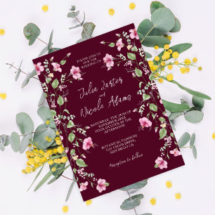 Invitation Fleurs de mariage de rose pourpre poussiéreuse sou