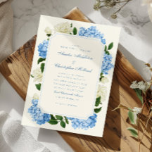 Fleurs d'hortensia bleues et roses blanches pour u