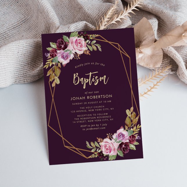 Invitation fleurs violettes encadrent le baptême (Créateur téléchargé)