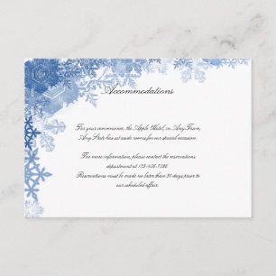 Invitation Flocons de neige bleus sur l'insertion blanche de