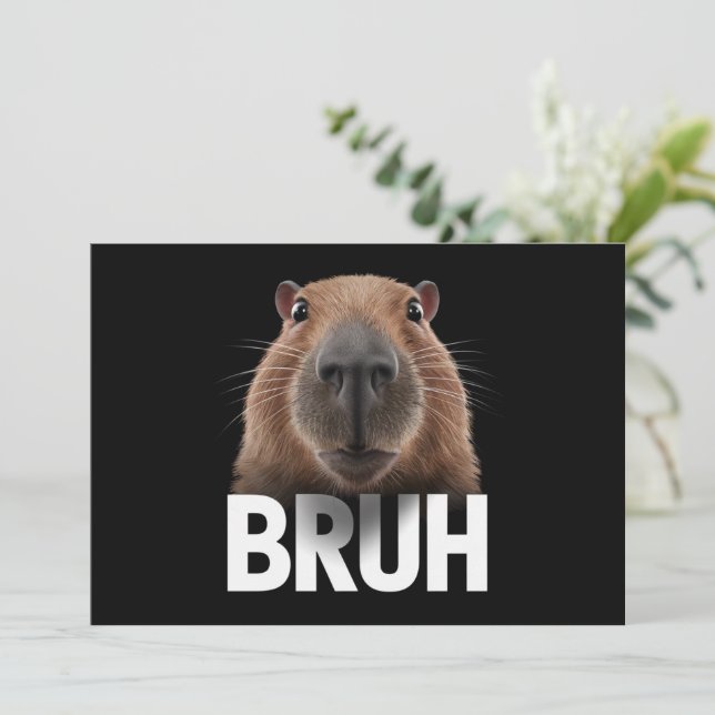 Invitation Funny Capybara Bruh (Debout devant)