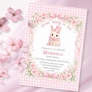 Invitation Gingham Some Bunny a un an Anniversaire Personnali