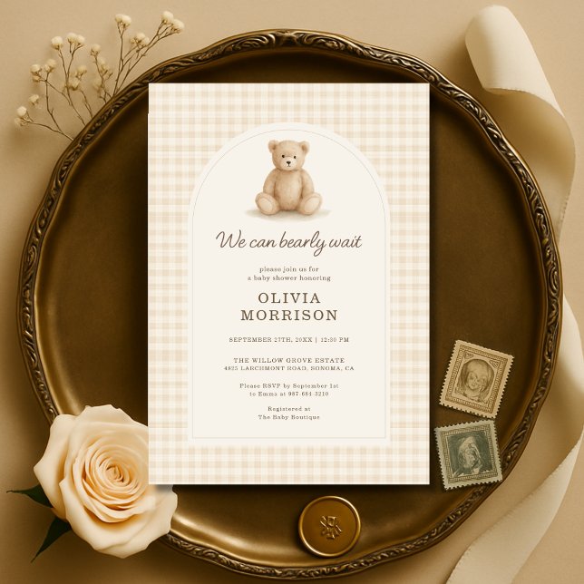 Invitation Gingham Teddy Bear We Can Bearly Wait (Créateur téléchargé)