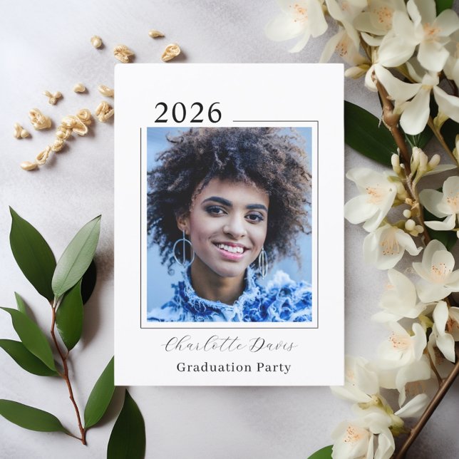 Invitation Graduation party black white photo class of 2026 (Créateur téléchargé)