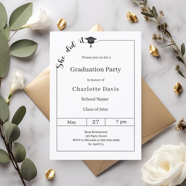 Invitation Graduation party black white She did it (Créateur téléchargé)