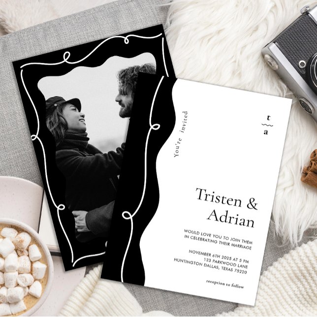 Invitation Gras Wavy Side Frame Squiggle Mariage moderne (Créateur téléchargé)