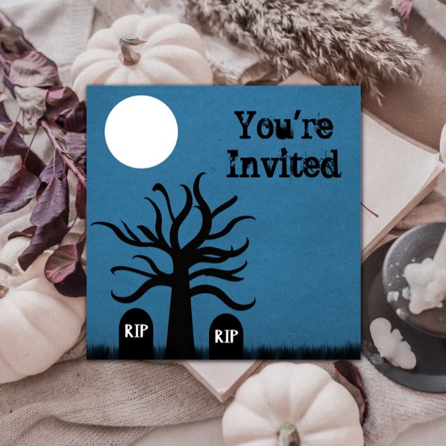 Invitation Halloween du cimetière d'horreur, bleu  (Scary Graveyard Halloween Invite - Blue)