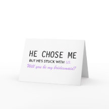 Il m'a choisie, mais il est coincé avec nous