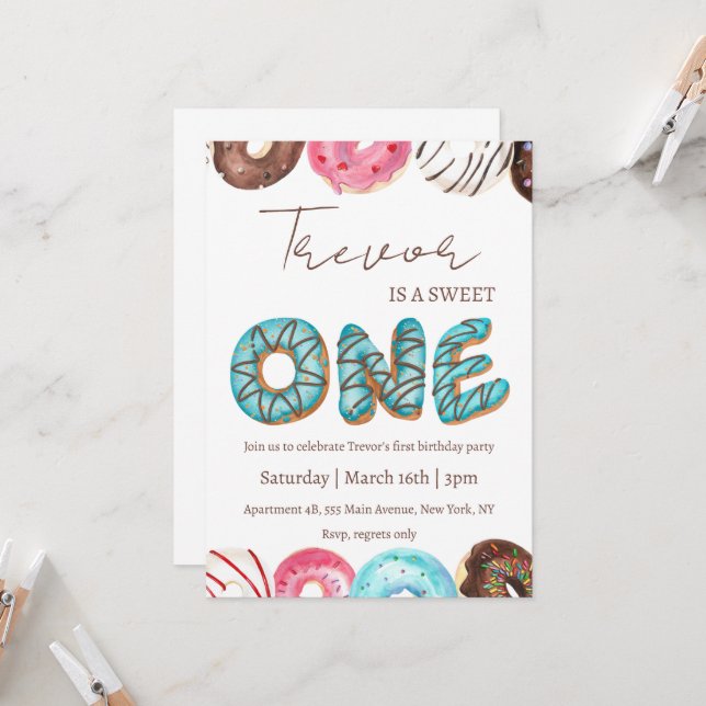 Invitation Illustration en noix de Doucou un anniversaire (Devant/Arrière en situation)
