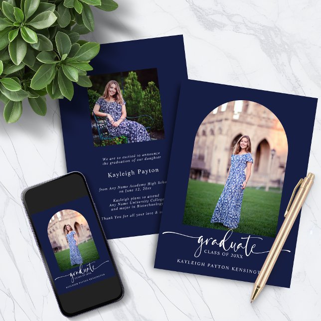Invitation Joli Script Graduation Arc Photo Marine Bleu (Pretty Script Graduation Arch Photo Navy Blue Invitation)