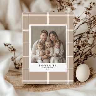 Invitation Joyeuse photo de famille beige de Pâques