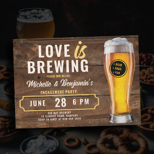 Invitation L'amour brasse la bière Rustic Couple Fiançailles
