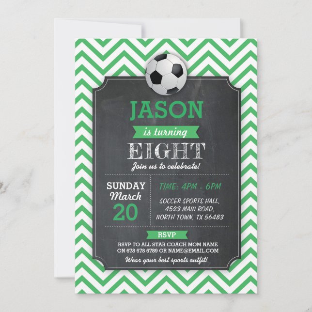 Invitation Le football de vert de sport d'anniversaire de (Devant)