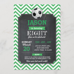 Invitation Le football de vert de sport d'anniversaire de