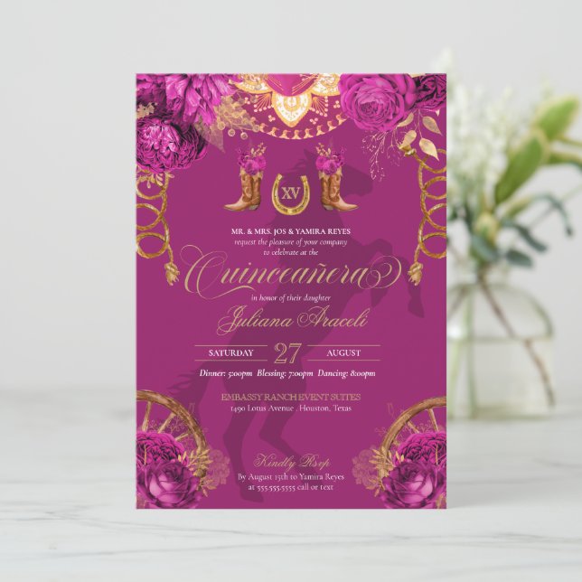 Invitation Magenta Pink Gold Roses Élégant Charro Quinceanera (Debout devant)