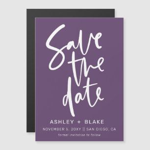Invitation Magnétique Calligraphie manuscrite violet Enregistrer la date